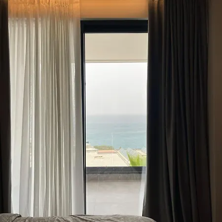 Luxury Aurora Апартаменты
