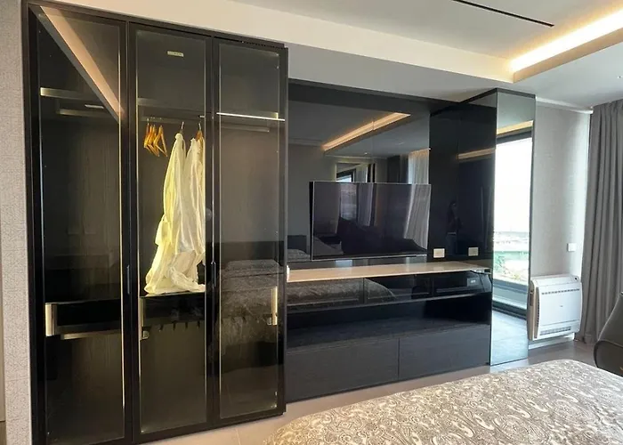 Luxury Aurora Vlorë